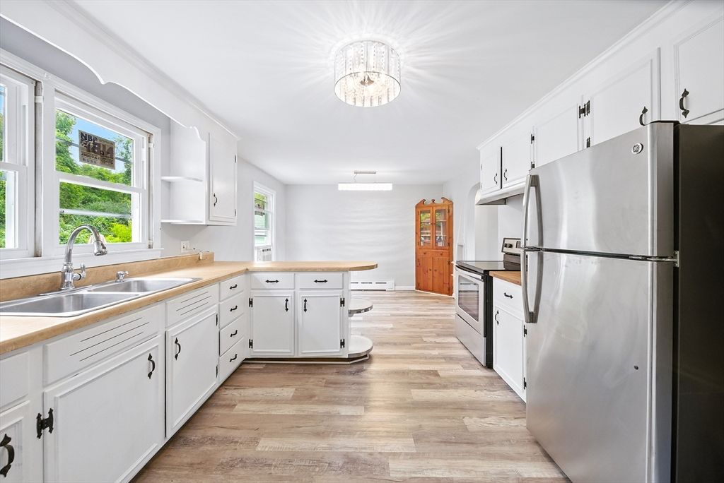 Interior, Kitchen, Wood Texture Flooring