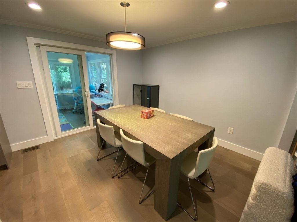 Dining room, Interior, Pendant Lights, Recessed Lighting, Wood Texture Flooring