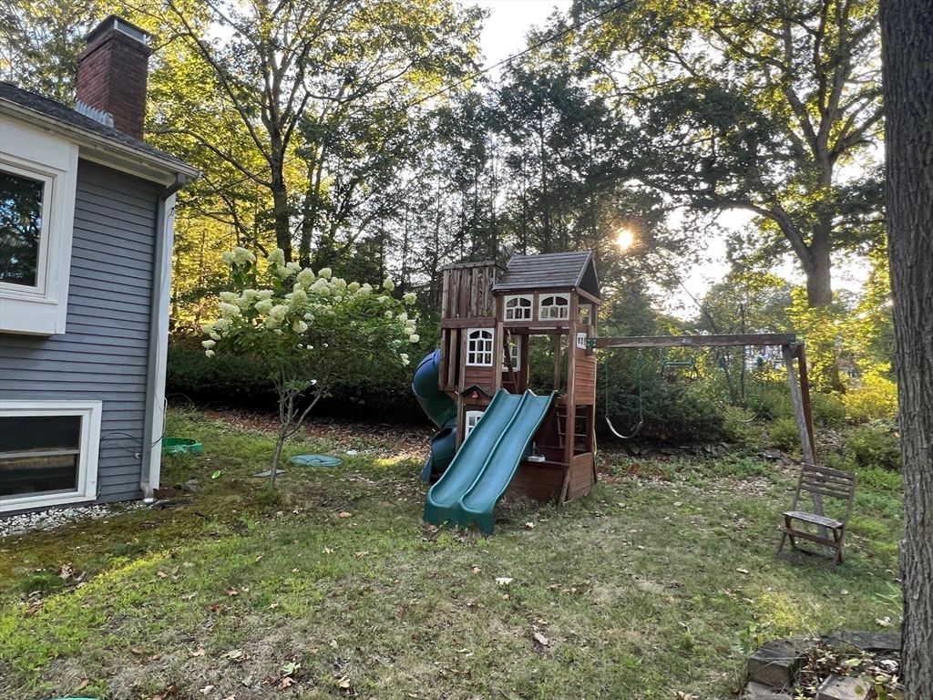 Backyard, Exterior, Playground