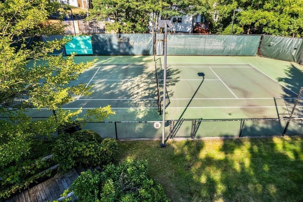 Exterior, Tennis Courts