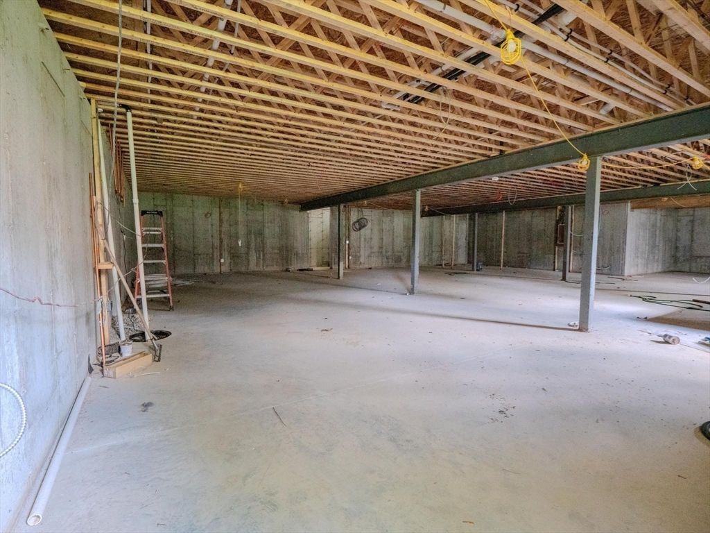 Interior, Wooden Beams