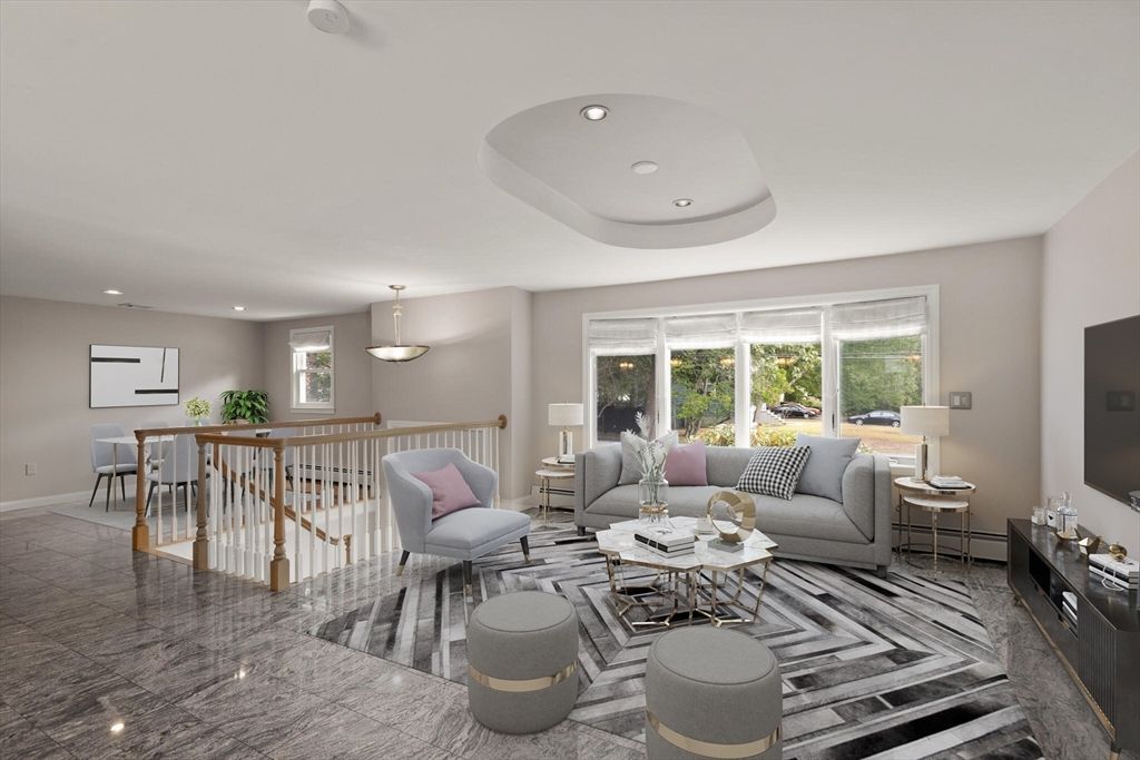 Dining room, Interior, Living room, Pendant Lights, Recessed Lighting