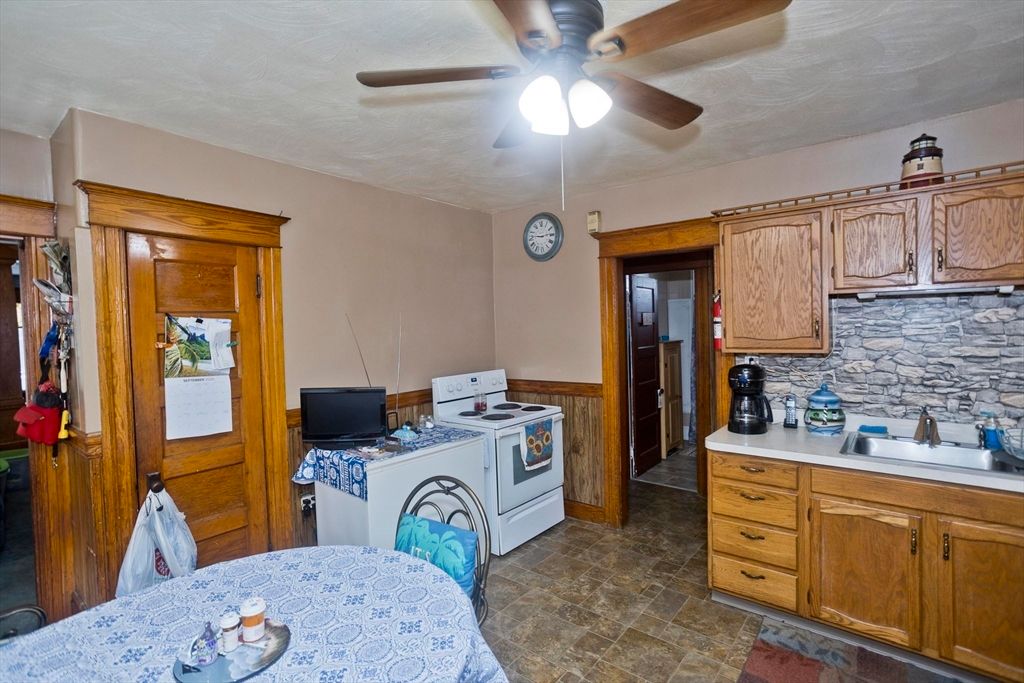 Interior, Kitchen
