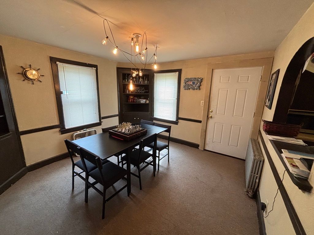Dining room, Interior