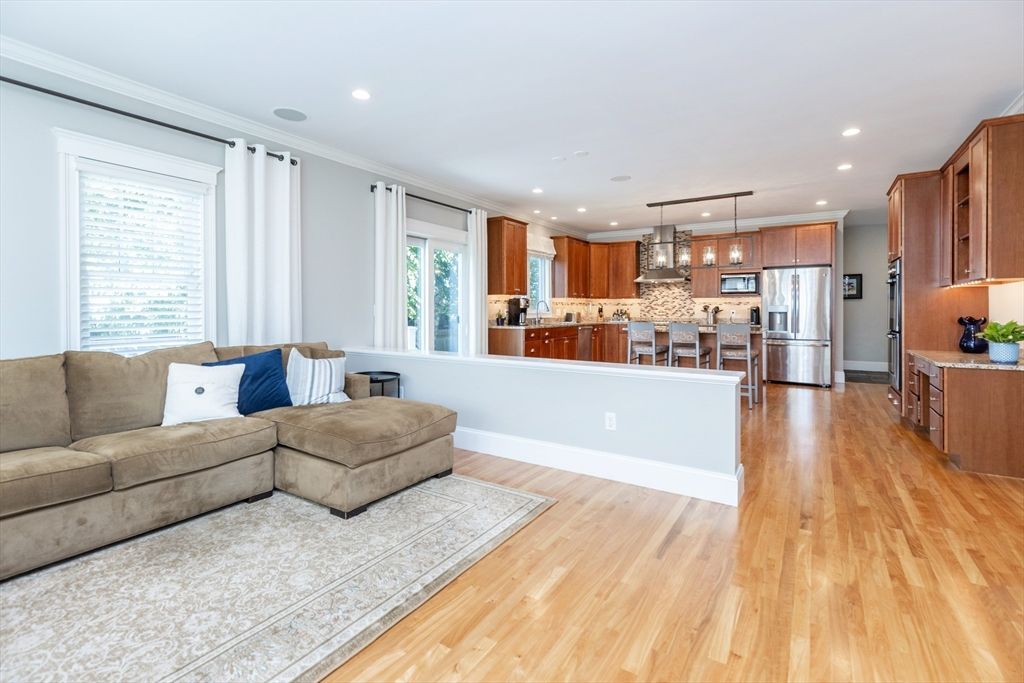 Interior, Kitchen, Living room, Pendant Lights, Recessed Lighting, Stainless Steel Appliances, Wood Texture Flooring
