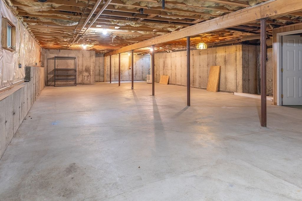 Interior, Wooden Beams