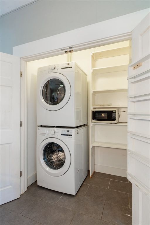 Interior, Utility Closets, Washer