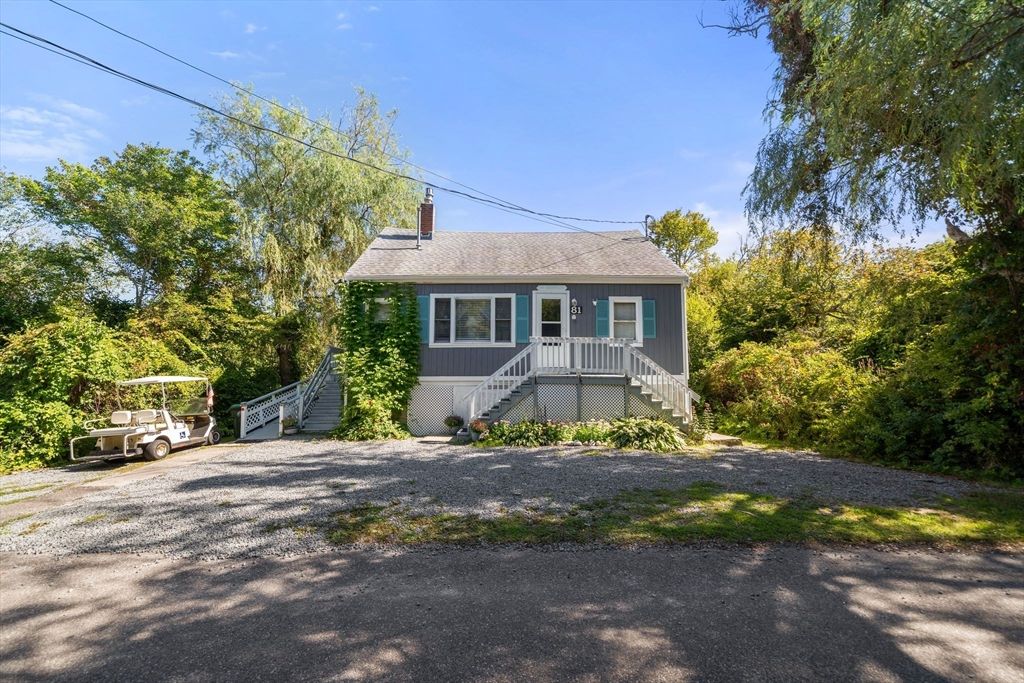 Backyard, Exterior, Facade, Cape Cod