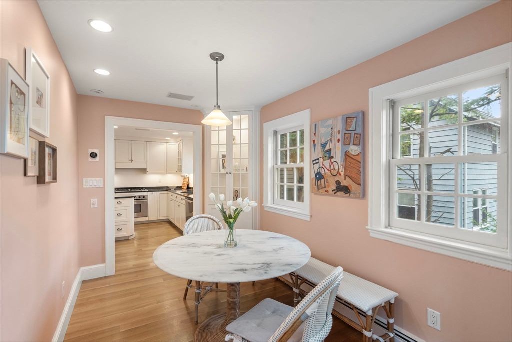 Dining room, Interior, Kitchen, Pendant Lights, Recessed Lighting, Wood Texture Flooring