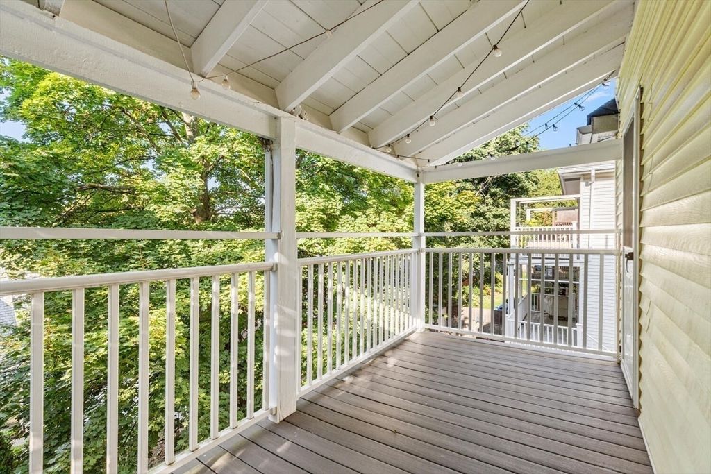 Exterior, Sun Room, Wood Texture Flooring