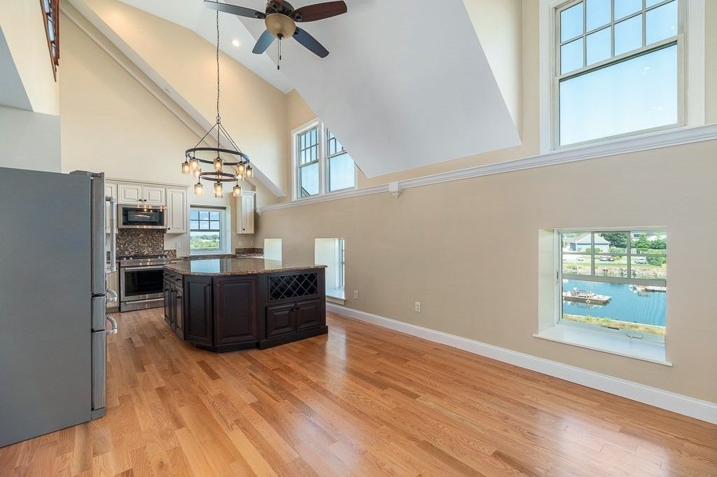 Chandelier, Interior, Kitchen, Pendant Lights, Wood Texture Flooring