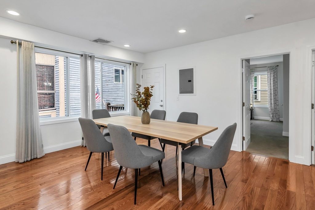 Dining room, Interior, Recessed Lighting, Wood Texture Flooring