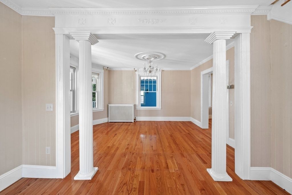 Chandelier, Empty room, Interior, Wood Texture Flooring