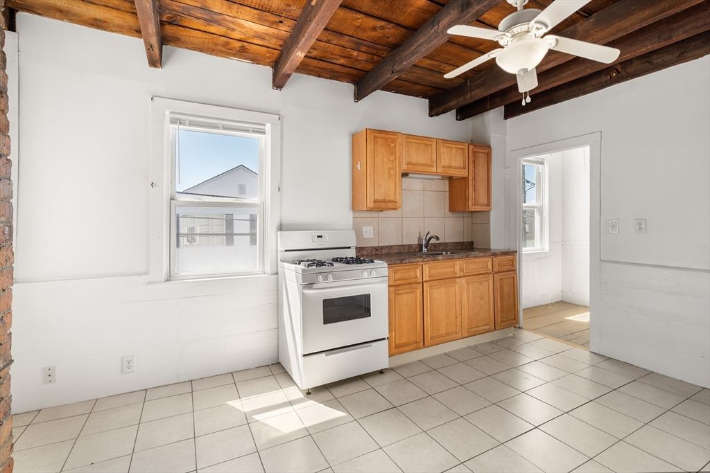 Interior, Kitchen, Wooden Beams, Wooden Ceilings
