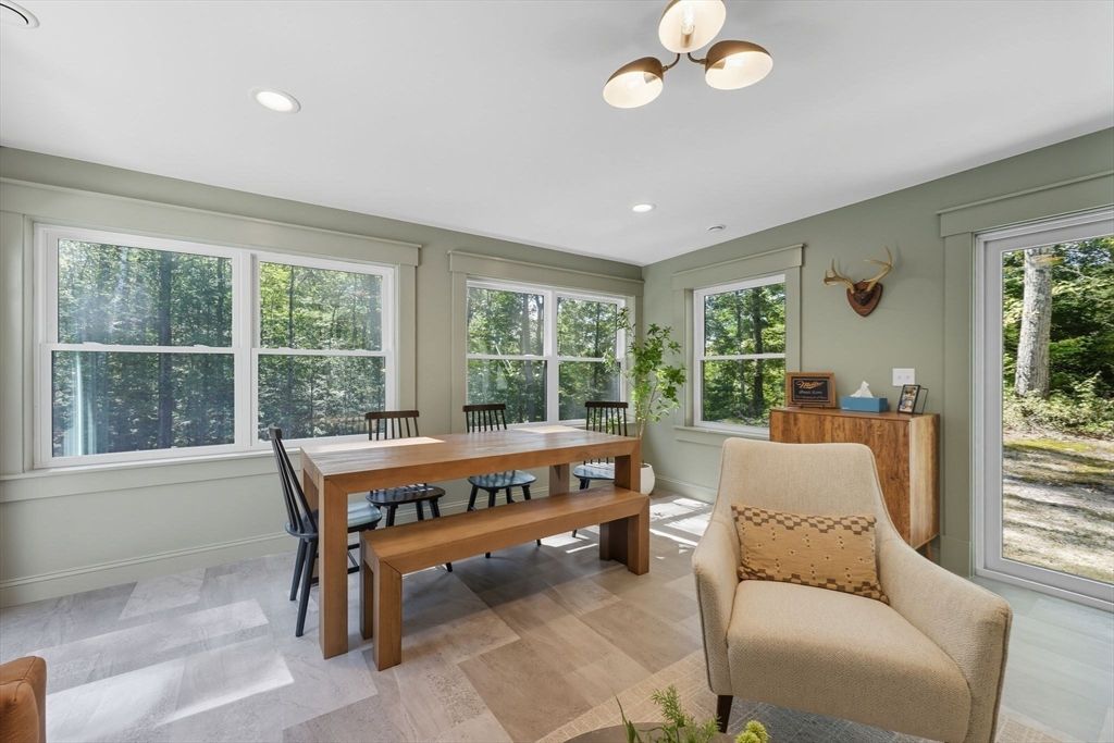 Dining room, Interior, Recessed Lighting, Wood Texture Flooring