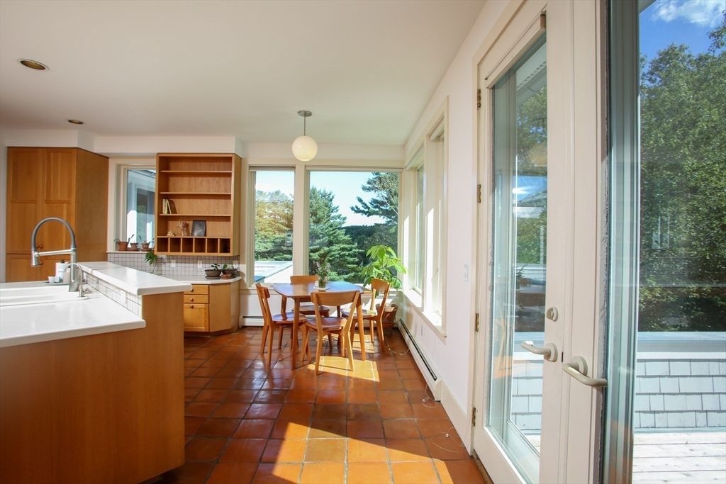 Dining room, Interior, Kitchen, Pendant Lights