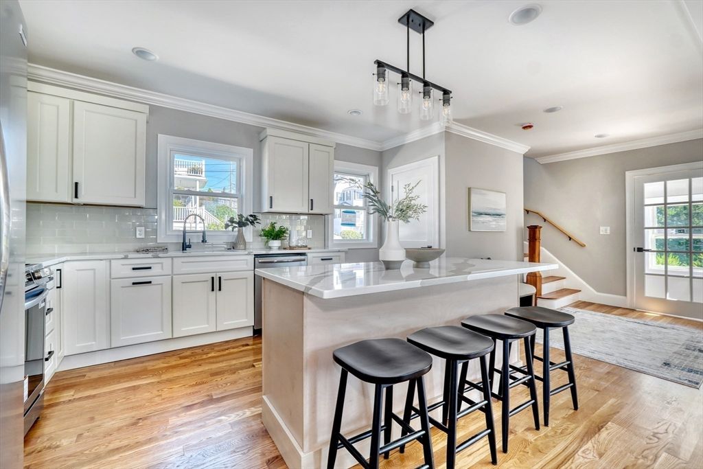 Interior, Kitchen, Pendant Lights, Recessed Lighting, Wood Texture Flooring