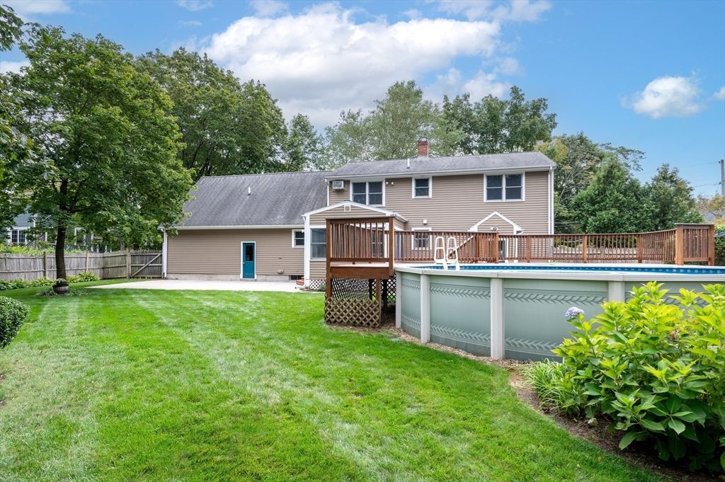 Backyard, Exterior, Pool
