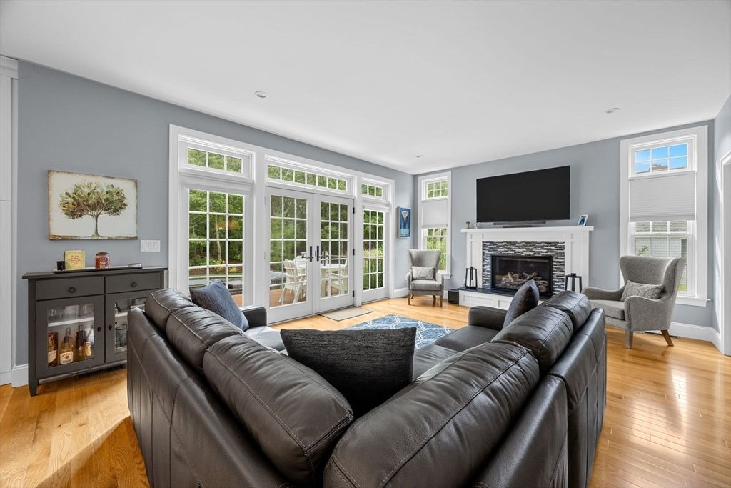 Fireplace, Interior, Living room, Wood Texture Flooring