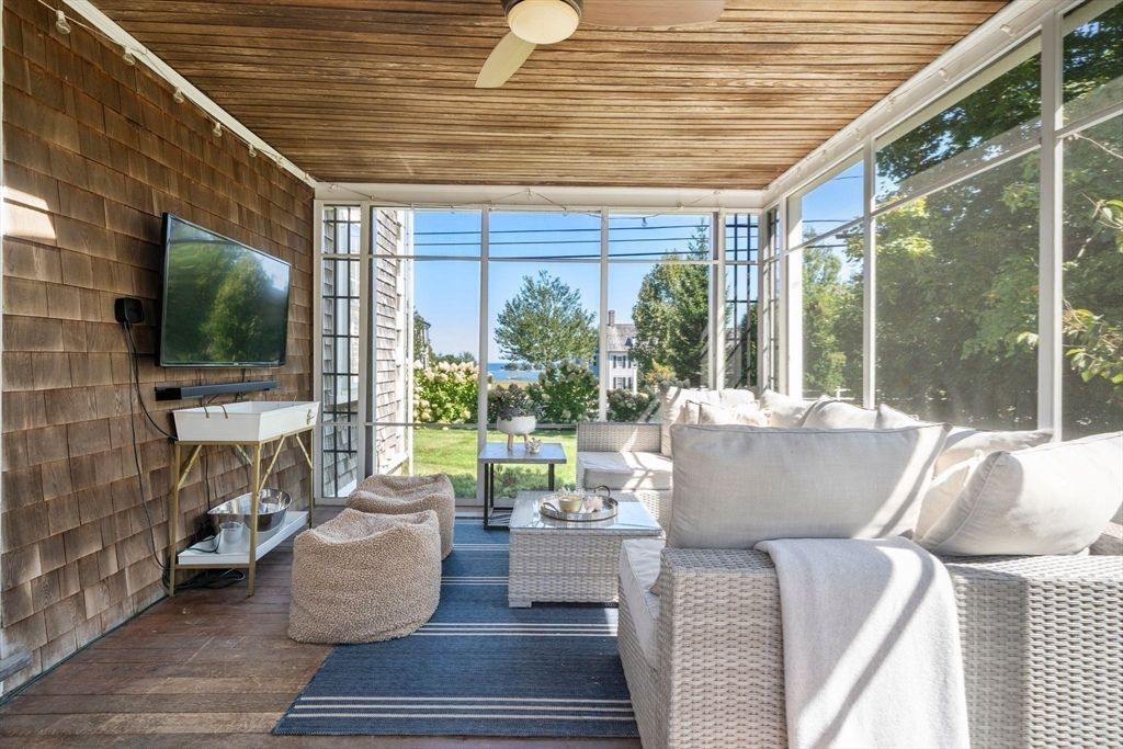 Interior, Living room, Sun Room, Wooden Ceilings, Wood Texture Flooring