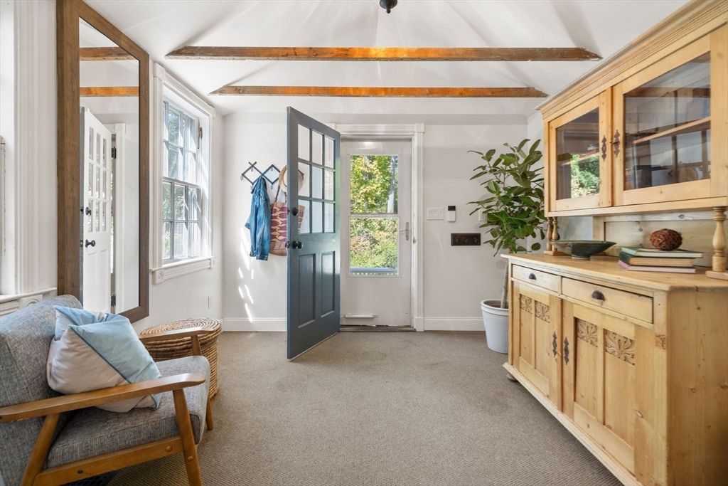 Interior, Wooden Beams