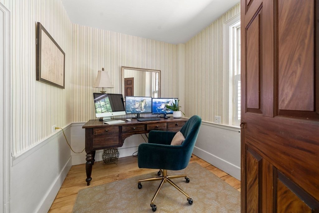 Home Office, Interior, Wood Texture Flooring