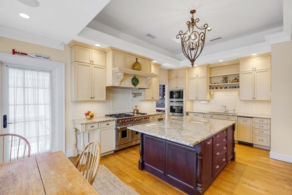 Chandelier, Interior, Kitchen, Pendant Lights, Recessed Lighting, Stainless Steel Appliances, Wood Texture Flooring