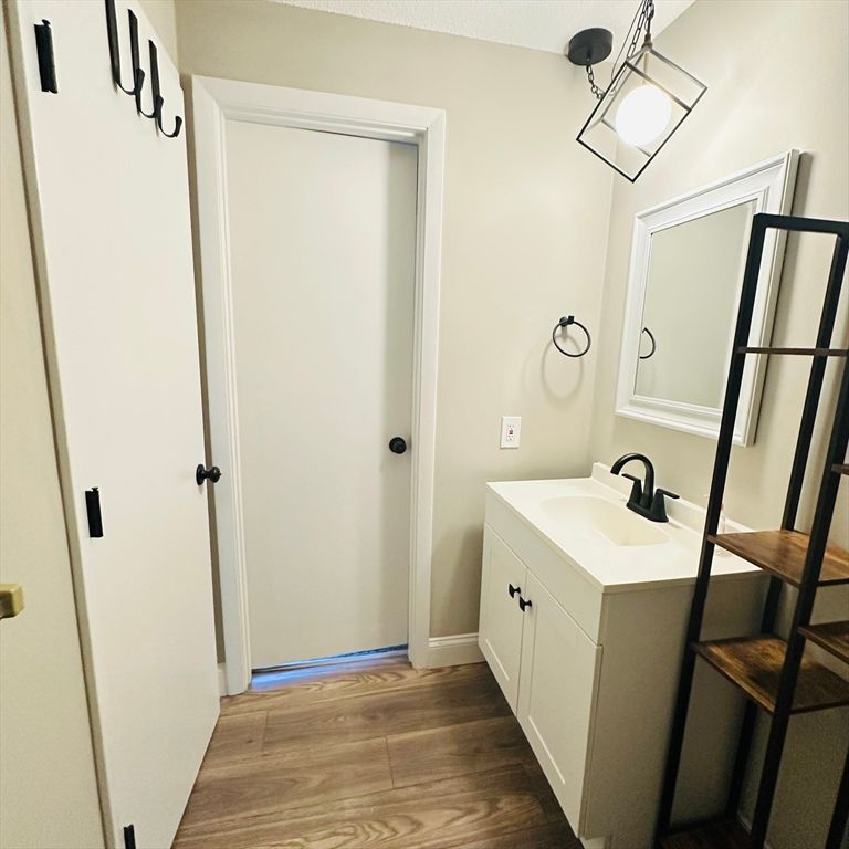 Bathroom, Interior, Wood Texture Flooring