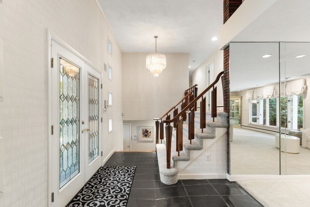 Chandelier, Interior, Recessed Lighting