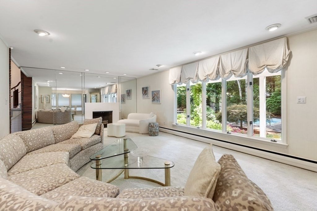 Fireplace, Interior, Living room, Recessed Lighting