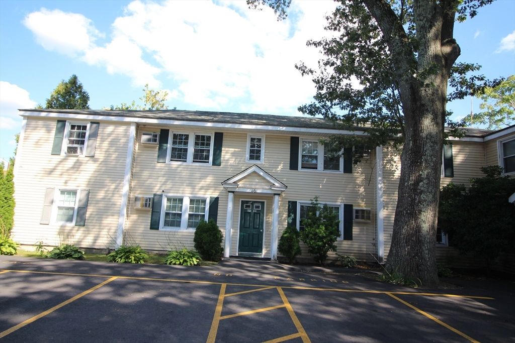 Exterior, Facade, Georgian