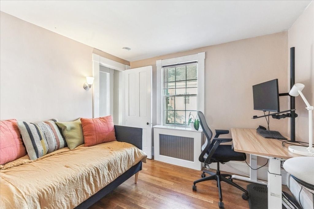 Bedroom, Home Office, Interior, Wood Texture Flooring
