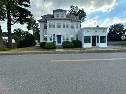 Exterior, Facade, Georgian