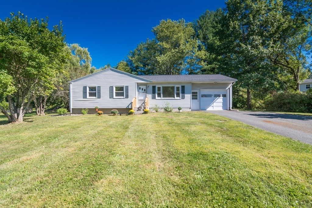 Attached, Backyard, Exterior, Facade, Ranch