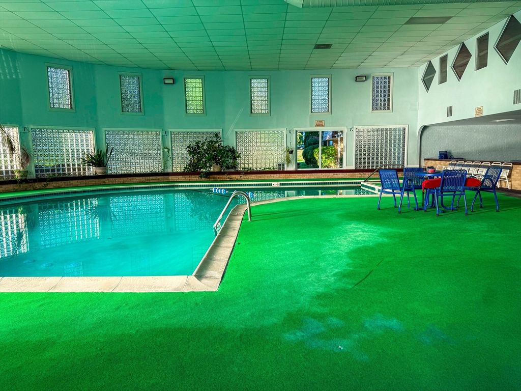 Interior, Pool