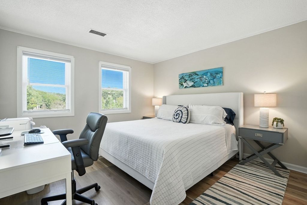 Bedroom, Home Office, Interior, Wood Texture Flooring