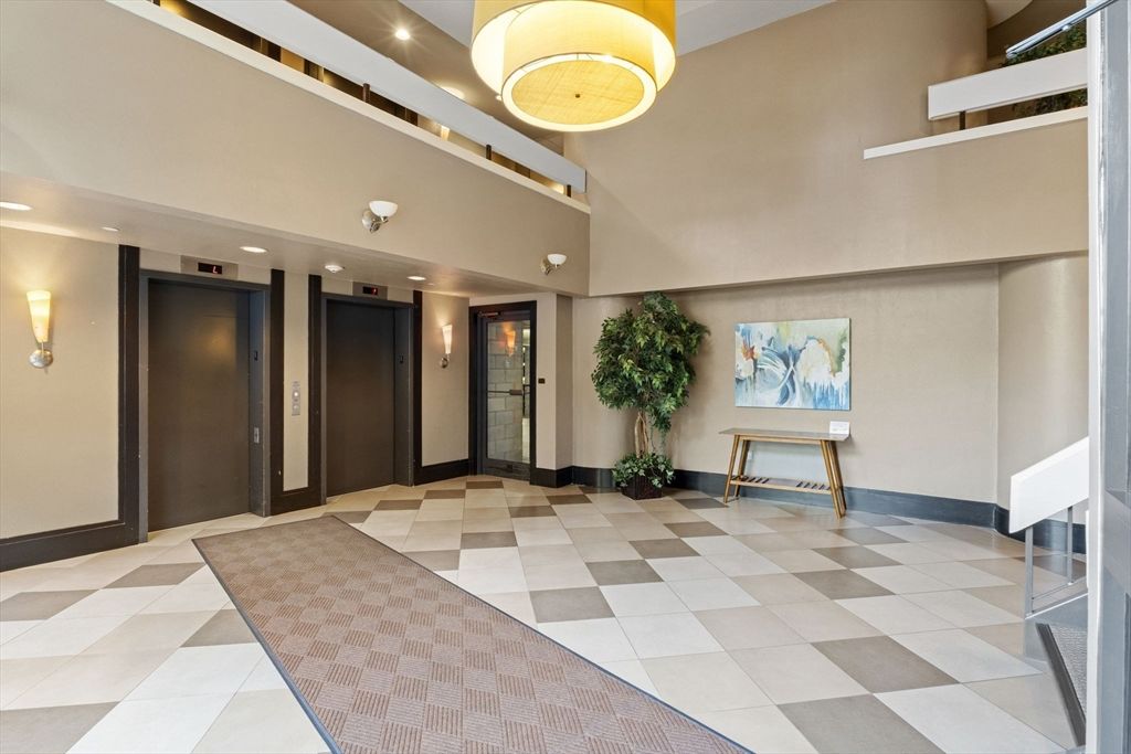 Elevator, Interior, Recessed Lighting