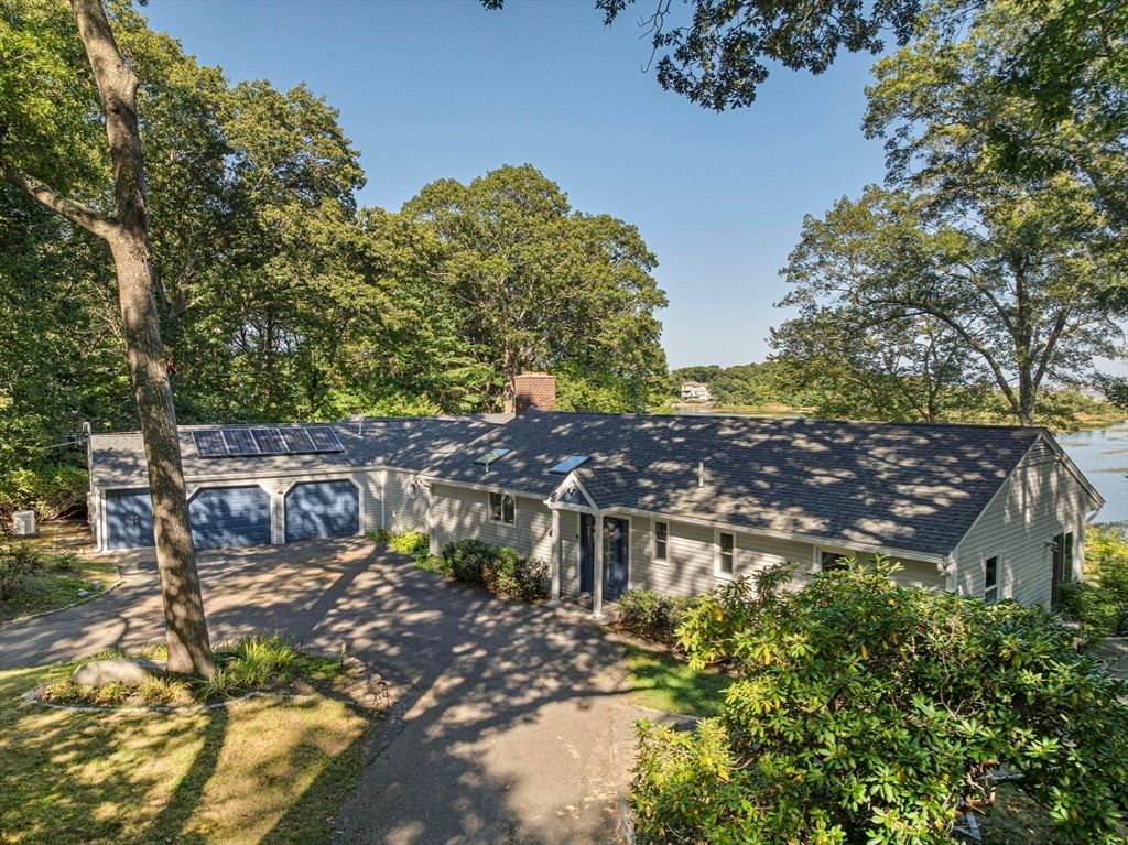 Exterior, Solar Panels