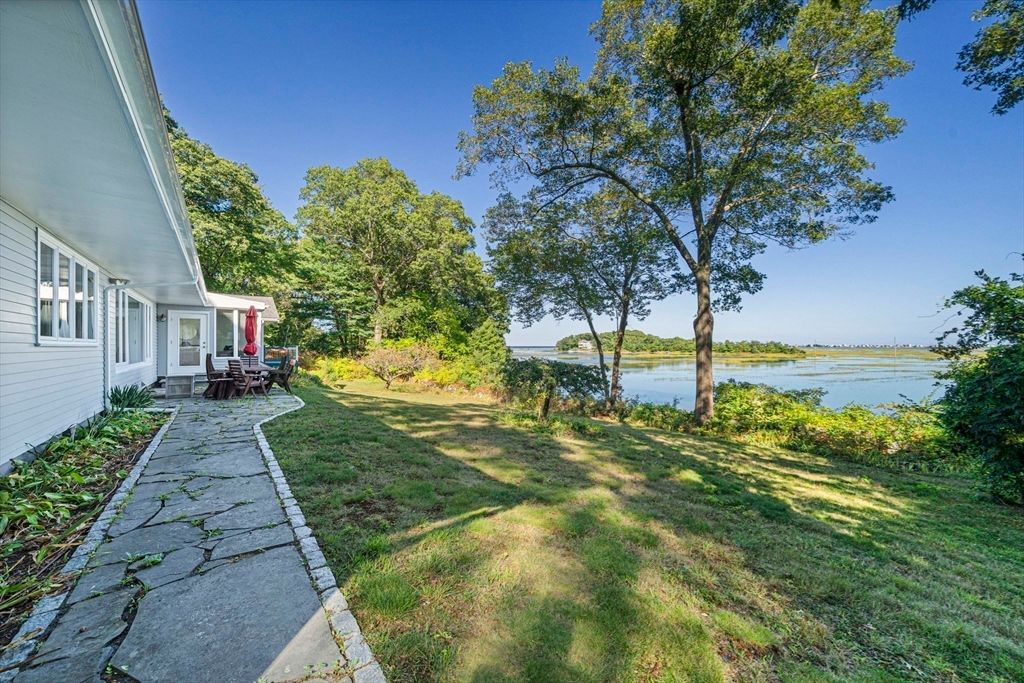 Backyard, Exterior, Water