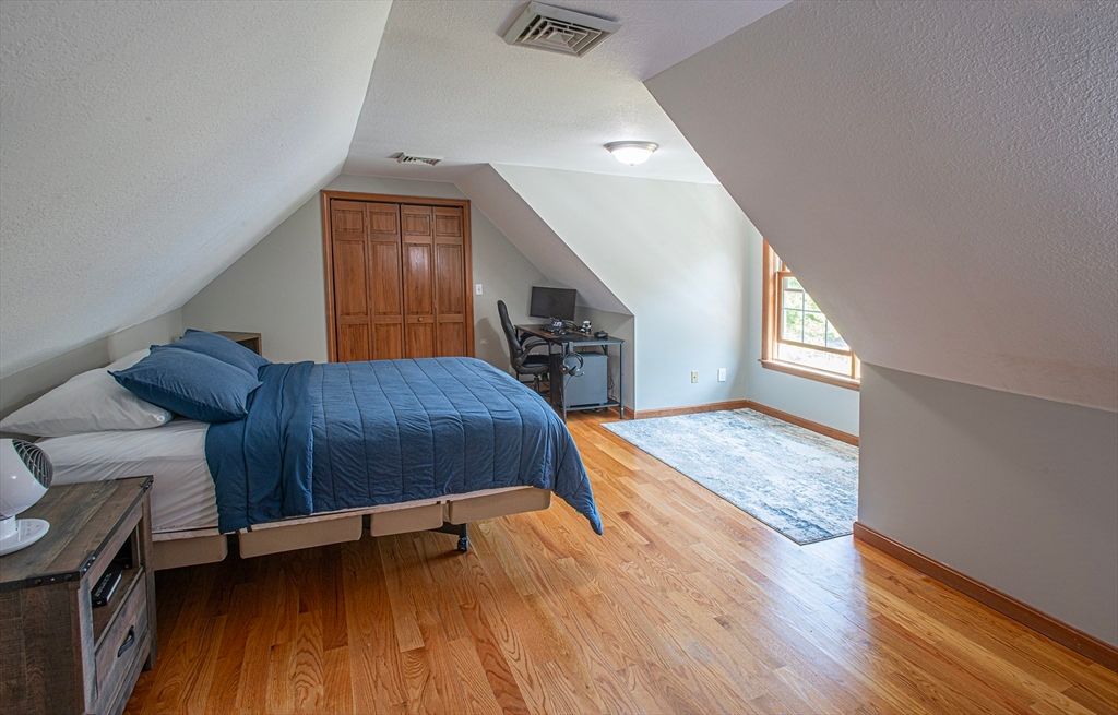 Bedroom, Home Office, Interior, Wood Texture Flooring