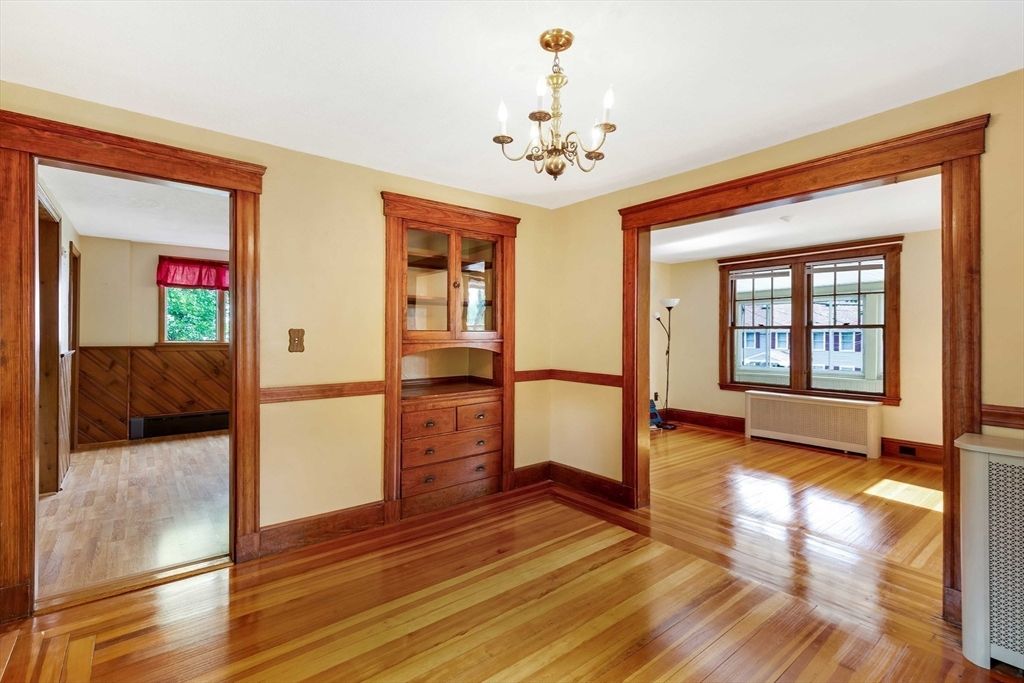 Chandelier, Interior, Wood Texture Flooring