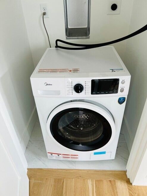 Interior, Utility Closets, Washer