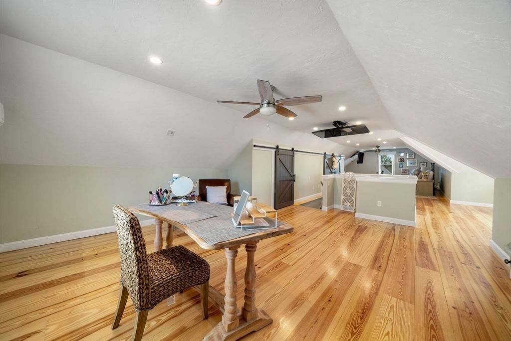 Dining room, Interior, Recessed Lighting, Wood Texture Flooring