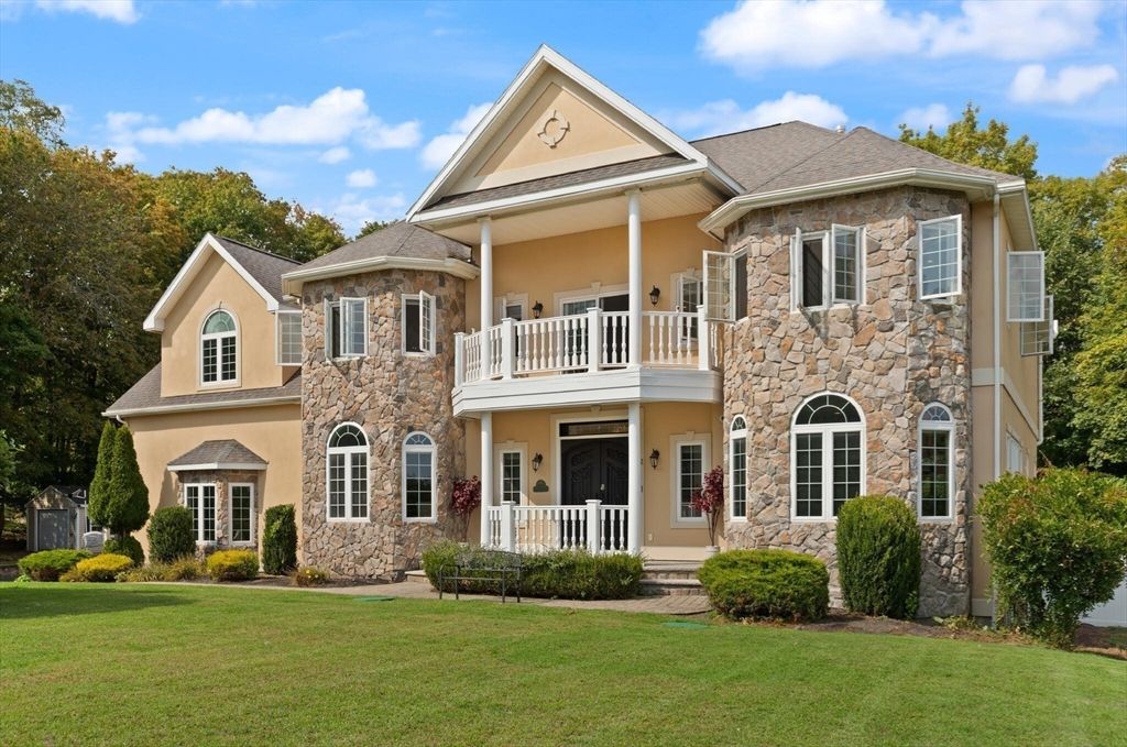 Exterior, Facade, French Provincial