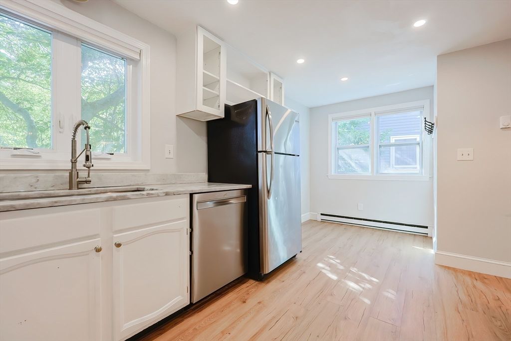 Interior, Kitchen, Recessed Lighting, Wood Texture Flooring