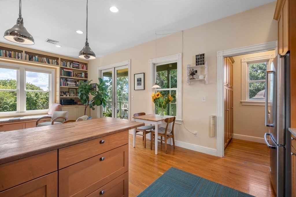 Dining room, Interior, Pendant Lights, Recessed Lighting, Wood Texture Flooring