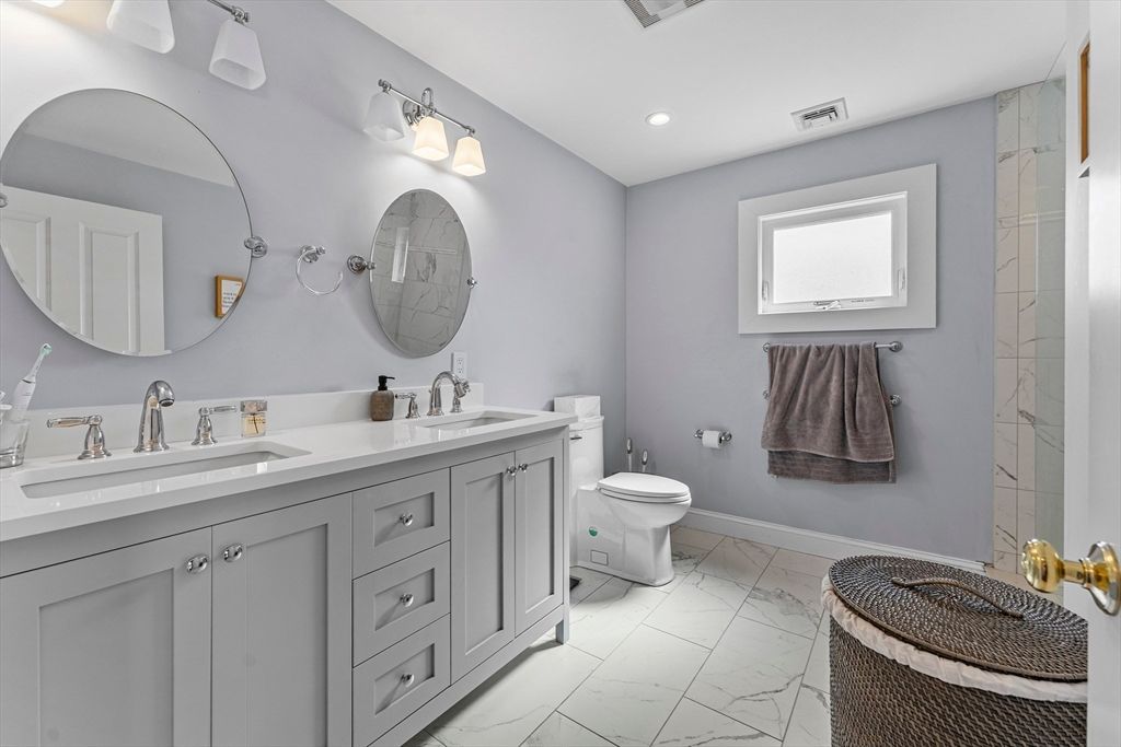 Bathroom, Dual Sink Vanities, Interior, Marble, Recessed Lighting