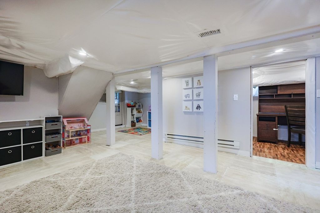 Backyard, Detached Garage, Exterior