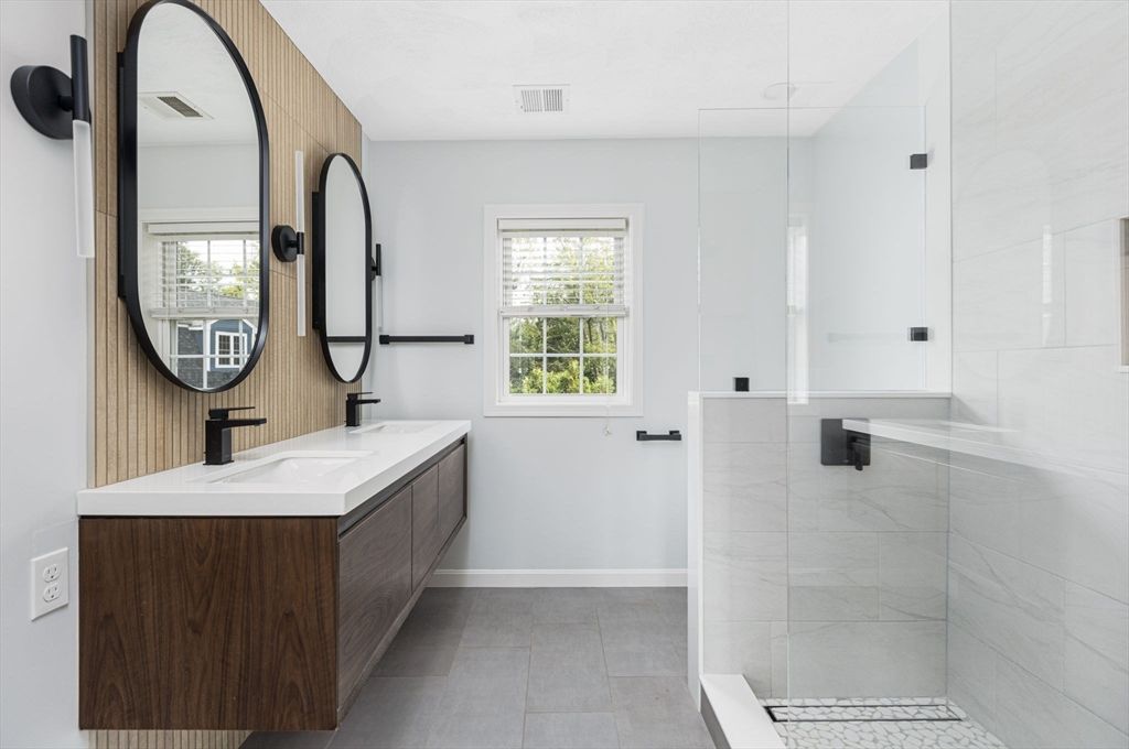 Bathroom, Glass Shower, Interior