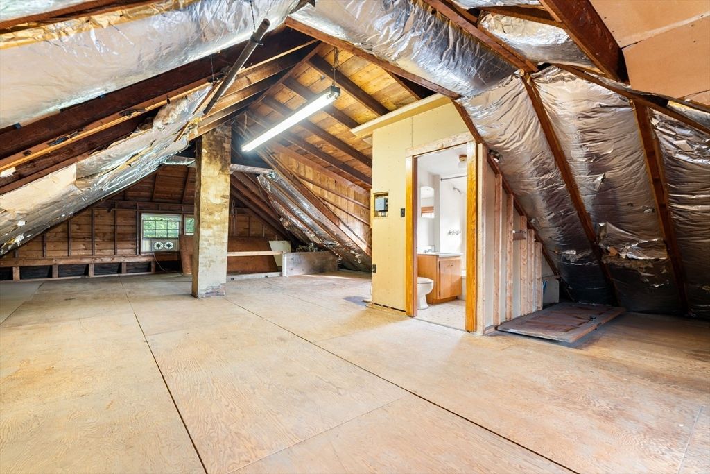 Interior, Wooden Beams